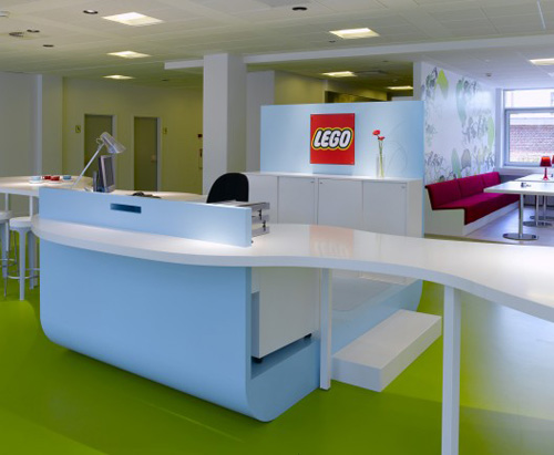 LEGO办公室装修配图 前台接待区